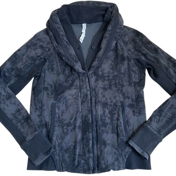 Lululemon Sz 12 To Class Jacket in Sea Bed Black Deep Coal Black Light Flaw - Picture 9 of 16